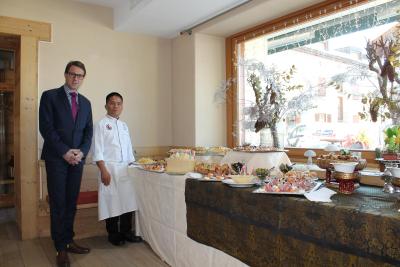 هتل سهویزرهف پنترسینا