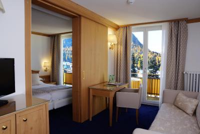 هتل سهویزرهف پنترسینا