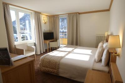 هتل سهویزرهف پنترسینا