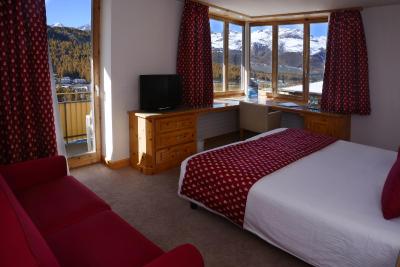 هتل سهویزرهف پنترسینا