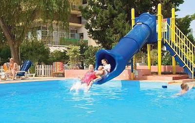 ماجیک ویلا بنیدرم