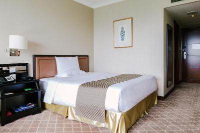 اوکورا گاردن