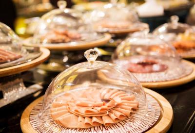 اوکورا گاردن