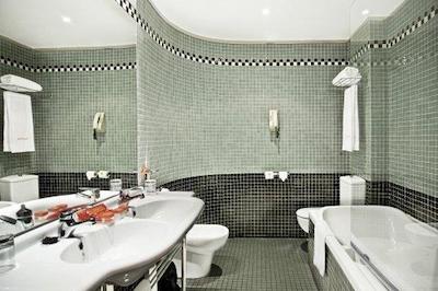 روم مات لاریز