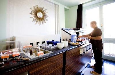 روم مات لاریز