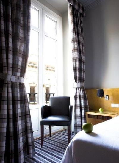 روم مات لاریز