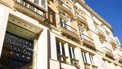 روم مات لاریز