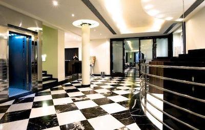 روم مات لاریز