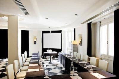 روم مات لاریز