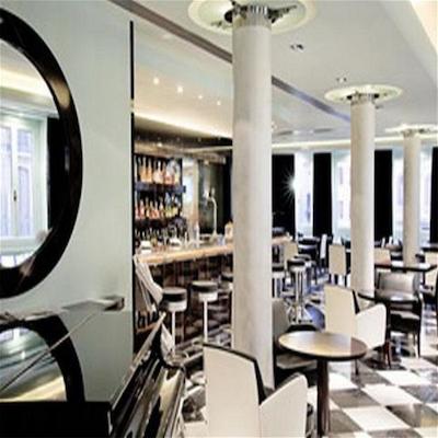 روم مات لاریز