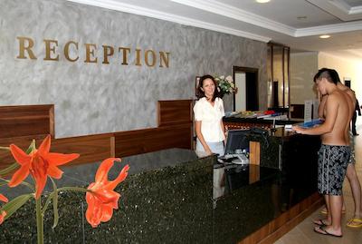 هتل ایزلا پارادیس