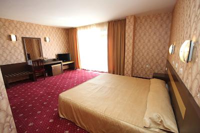 هتل ایزلا پارادیس