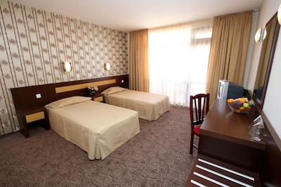 هتل ایزلا پارادیس