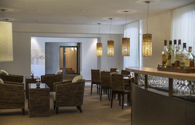 فالکنستینر هتل ادریانا