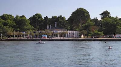 فالکنستینر هتل ادریانا