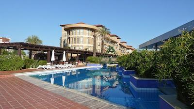 د کساند ریزورت اند اسپا