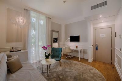 نه جنوا سنترو