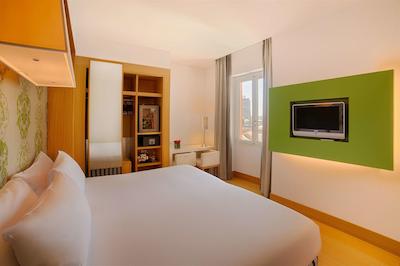 نه جنوا سنترو