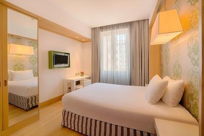 نه جنوا سنترو