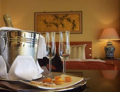 ریال پلازا منتروکس اند اسپا