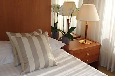 ریال پلازا منتروکس اند اسپا