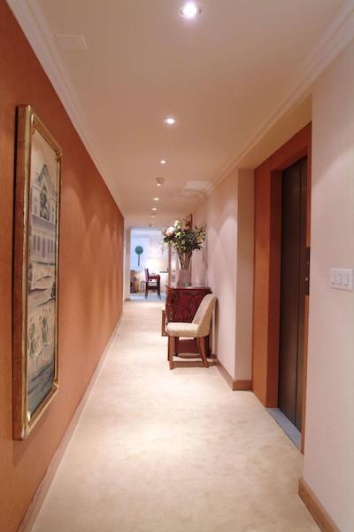 ریال پلازا منتروکس اند اسپا