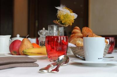 ریال پلازا منتروکس اند اسپا