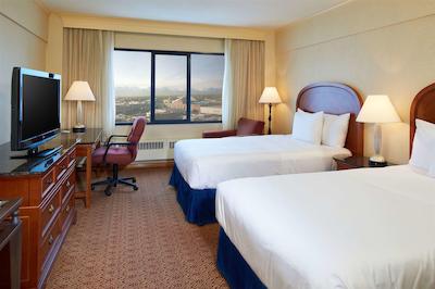 هیلتون انچراج