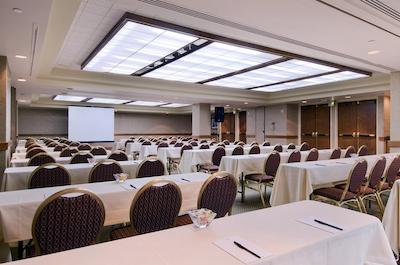 هیلتون انچراج