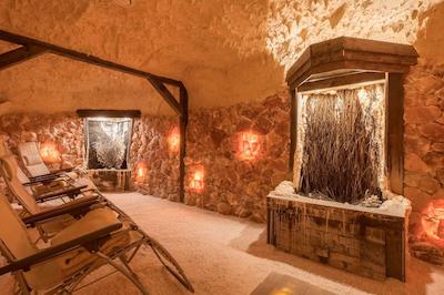 بست وسترن پرمیر کاستانیا ریزرت هتل