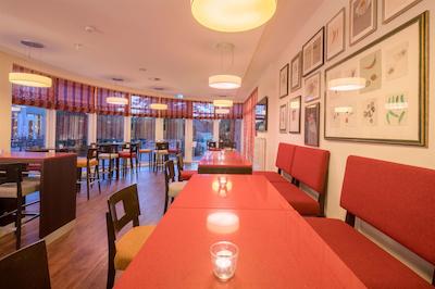 بست وسترن پرمیر کاستانیا ریزرت هتل