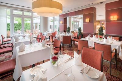 بست وسترن پرمیر کاستانیا ریزرت هتل