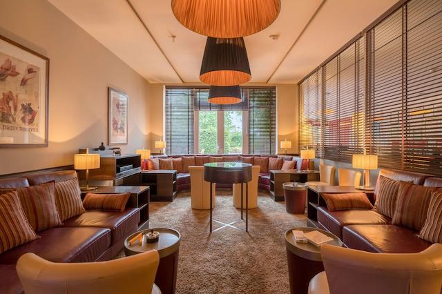 بست وسترن پرمیر کاستانیا ریزرت هتل