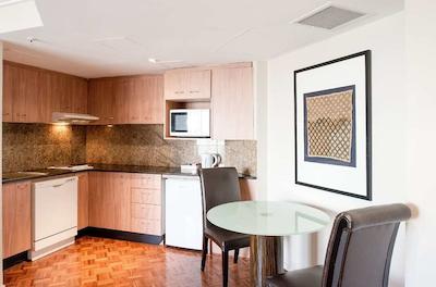 اسیسُنز دارلینگ هاربور اسیدنی