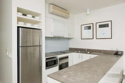 پپرز بیچ کلوب اند اسپا