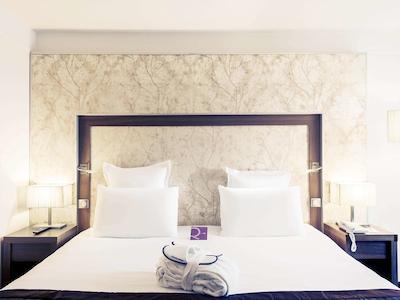 هتل مرکور بردیوکس سنتر گار ساینت-جین