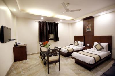 پارادایس این