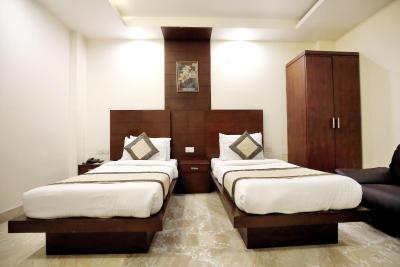 پارادایس این