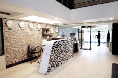 پارادایس این