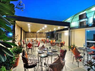 هتل شانتی ویلا