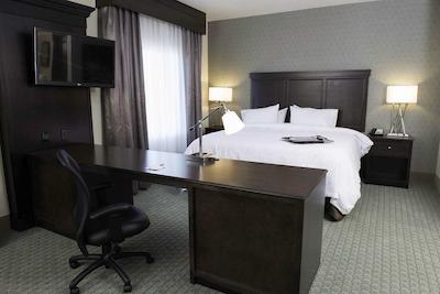 هامپتون این اند سویتز بیسمارک نردوست