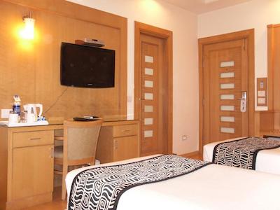 کارن هتلز-لاجی پیات ناگار