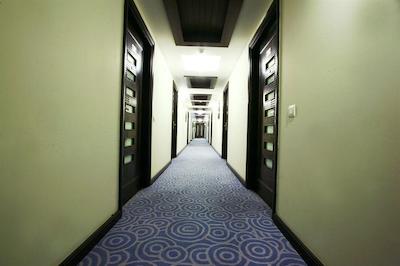 کارن هتلز-لاجی پیات ناگار