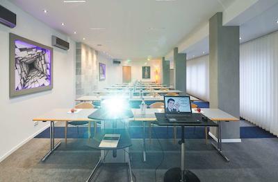 هتل ام تریلر