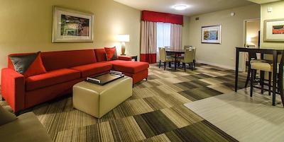 هموود سویتز بای هیلتون ناشویل واندربیلت