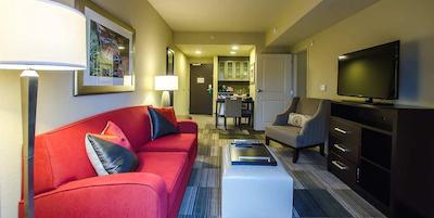 هموود سویتز بای هیلتون ناشویل واندربیلت