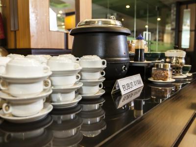 هتل اُرچاردز جاکارتا