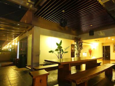 د فالاتهان هتل