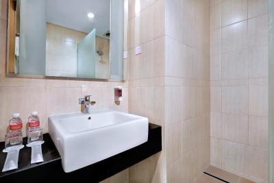 فاوهتل پاسار بارو