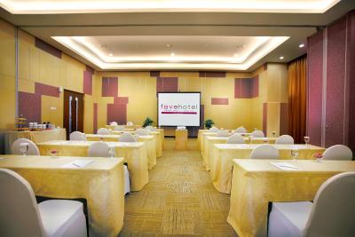 فاوهتل پاسار بارو